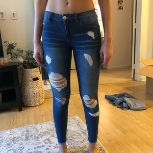 Refuge Ripped Jeans